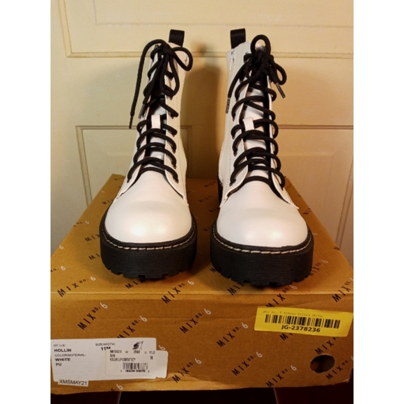 Mix No. 6 Shoes - Comfy zippered combat boots pebbled white booties punk 11